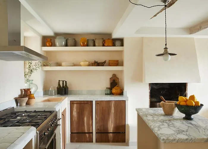 Luxury Townhouse In The Heart Of Medieval St Paul De Vence