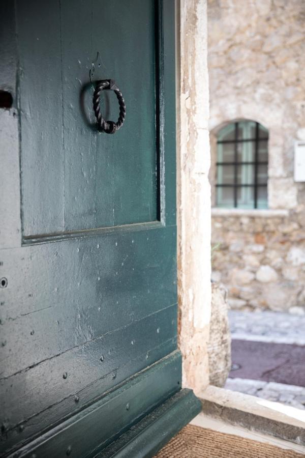 Luxury Townhouse In The Heart Of Medieval St Paul De Vence